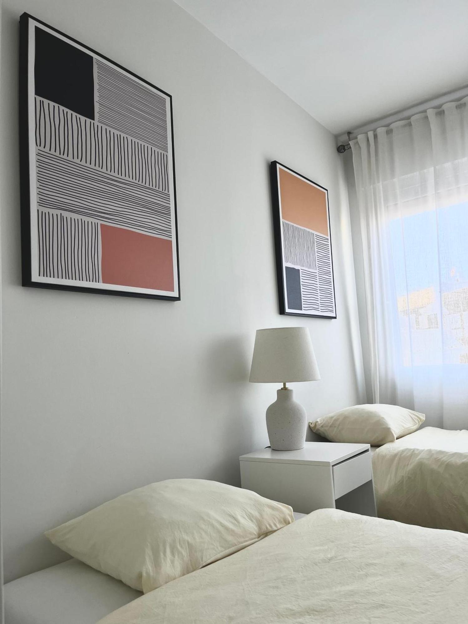 Puerto 9 Apartment Huelva Bagian luar foto